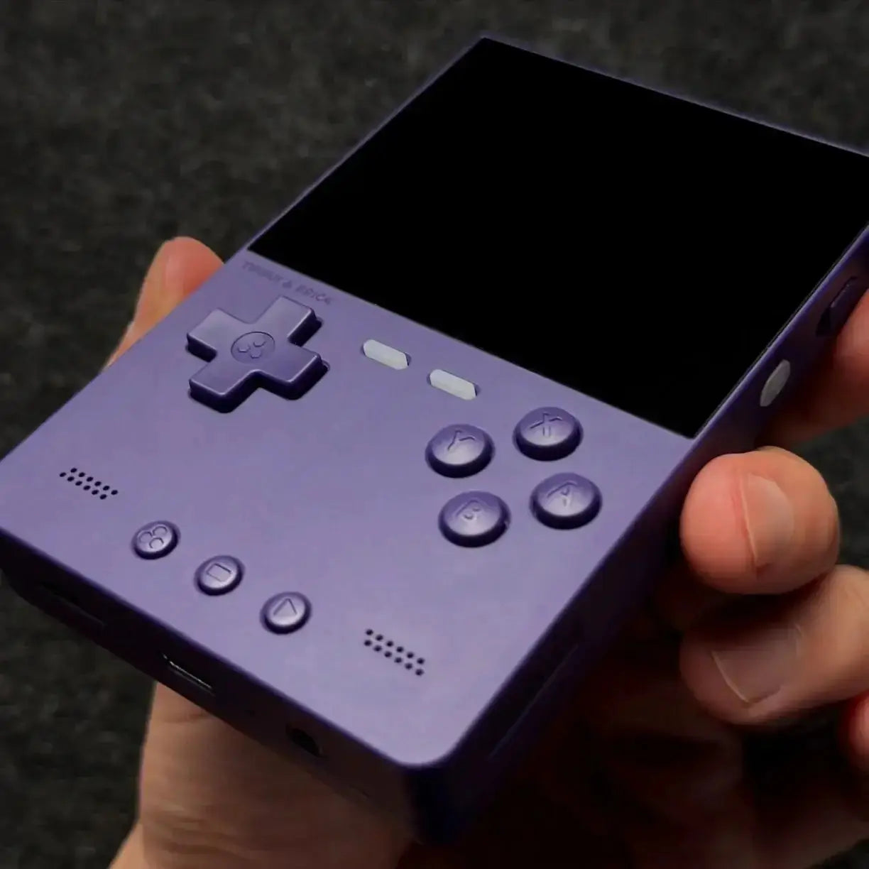 ToRetro- Trimui Brick Handheld Retro Game Console- 16